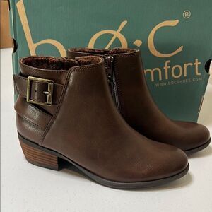 Women's Lydia Back Belt Comfort Bootie